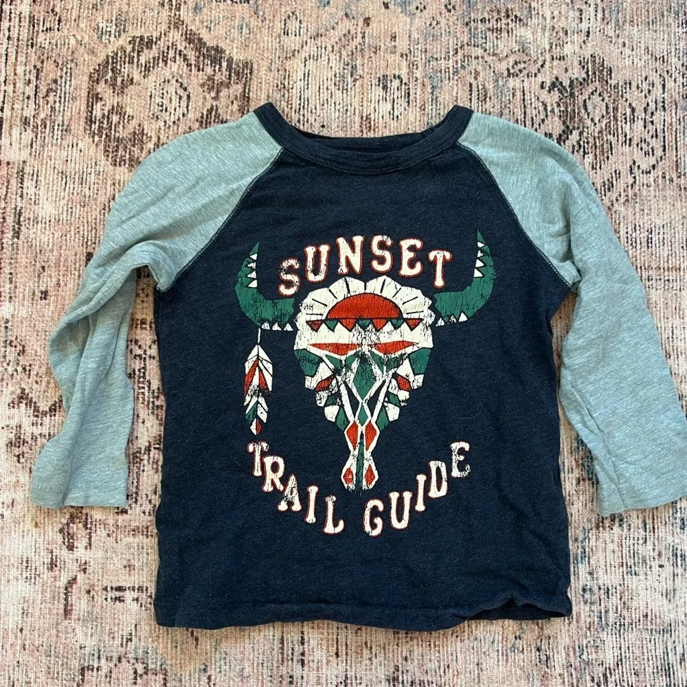 GAP Kids Sunset Trail Guide Raglan Tee - navy